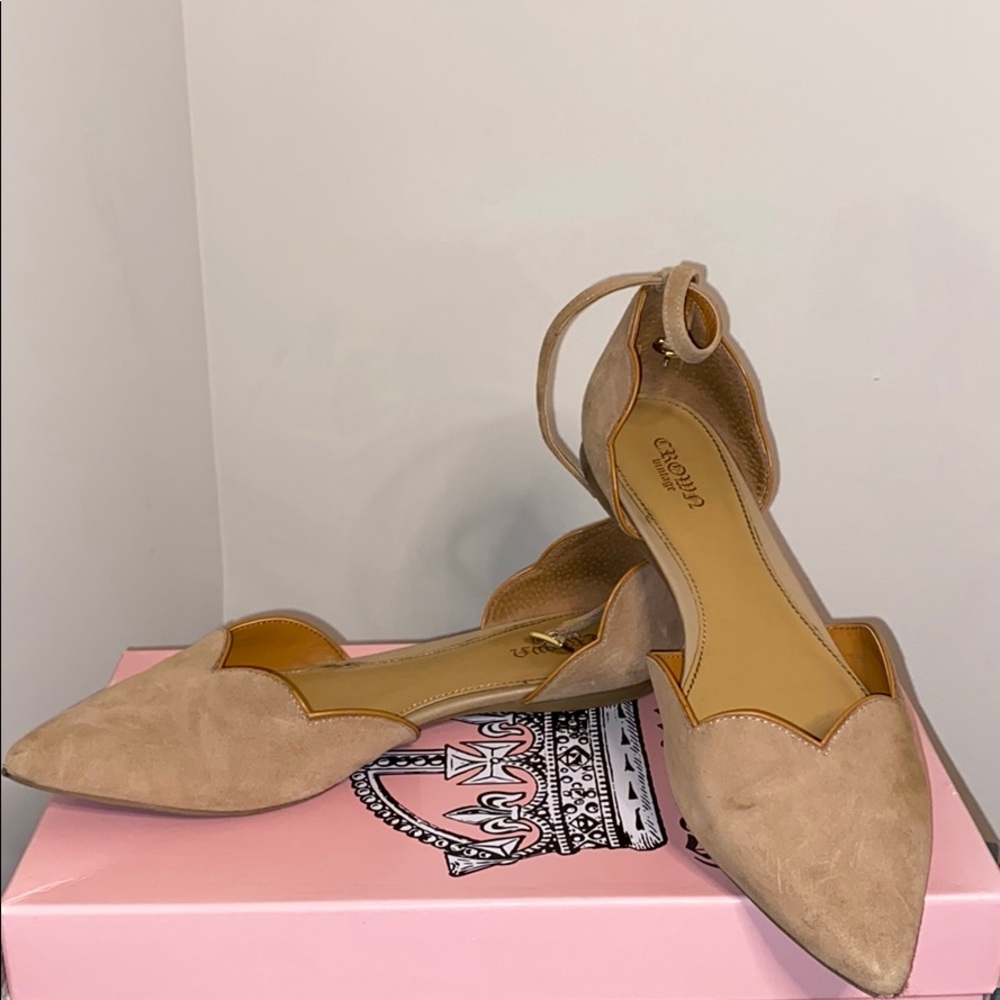 Brooke Taupe Suede Flat